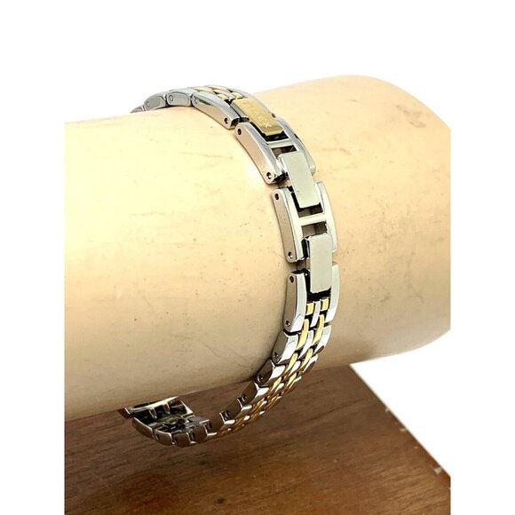 Timex Women's Watch TW2T50200 Quartz Silver Dial Rectangle Two Tone Steel 21mm - Picture 11 of 13